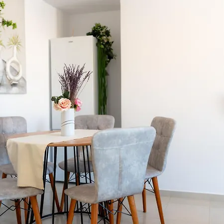 Vdg Seafront Elegant Semesterbostad Rethymno